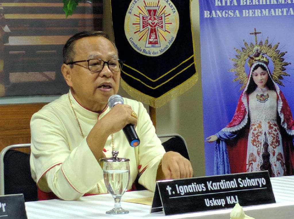 Uskup Jakarta Bicara soal Anies Datang di Tengah Ibadah: Kami Tak Terganggu Uskup Jakarta Bicara soal Anies Datang di Tengah Ibadah: Kami Tak Terganggu