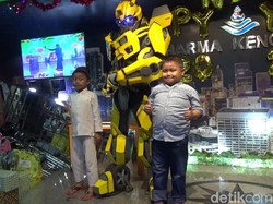 Kapal di Selat Bali Adakan Lomba dan Atraksi Sulap di Atas Kapal