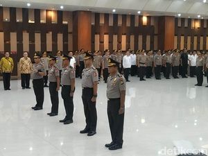 Jadi Wakapolri, Gatot Eddy Pramono Resmi Sandang Pangkat Komisaris Jenderal Jadi Wakapolri, Gatot Eddy Pramono Resmi Sandang Pangkat Komisaris Jenderal