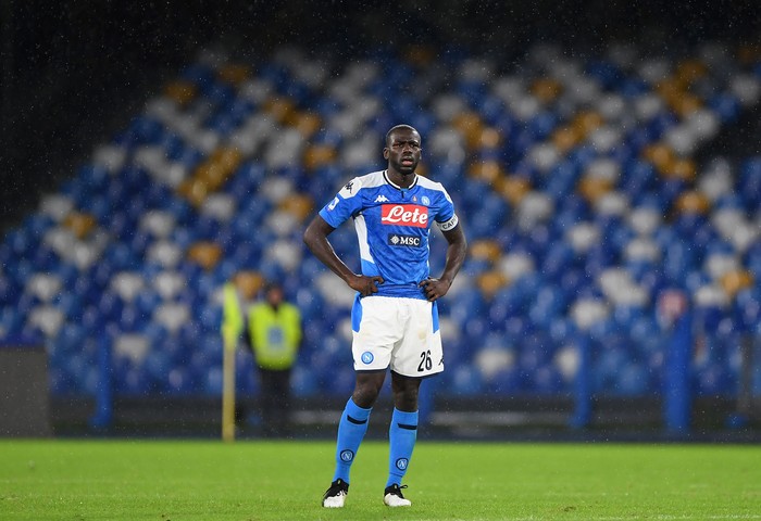 NAPLES, ITALY - NOVEMBER 09: Kalidou Koulibaly of SSC Napoli stands disappointed during the Serie A match between SSC Napoli and Genoa CFC at Stadio San Paolo on November 09, 2019 in Naples, Italy. (Photo by Francesco Pecoraro/Getty Images)