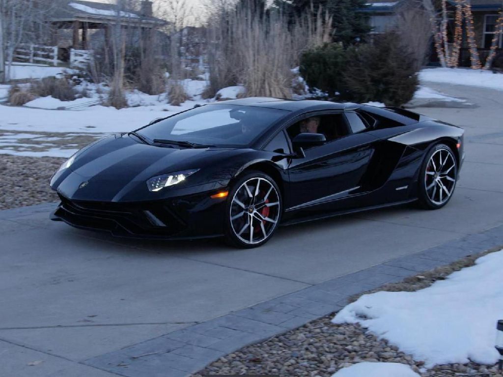 Rakit Lamborghini Pakai Printer 3D di Rumah, Hasilnya Bikin Takjub Rakit Lamborghini Pakai Printer 3D di Rumah, Hasilnya Bikin Takjub