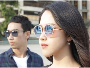 Wajib Punya! 5 Tren Aksesoris Fashion 2020 Wajib Punya! 5 Tren Aksesoris Fashion 2020