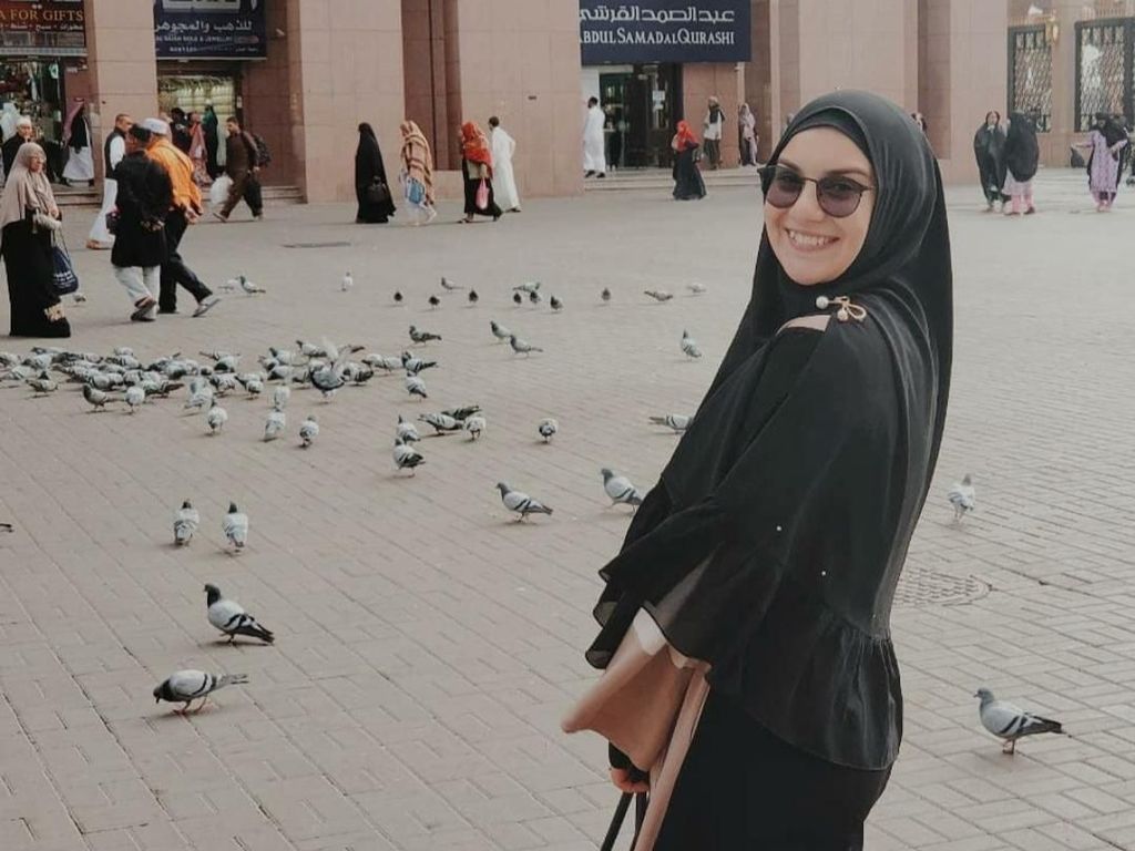 Irish Bella Tulis Kalimat Ini Untuk Calon Buah Hati Irish Bella Tulis Kalimat Ini Untuk Calon Buah Hati