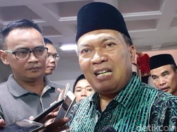 Kaji Sanksi Derek Bagi Kendaraan yang Parkir Liar, Ini Kata Wali Kota Bandung