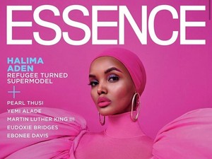 Hijabers Halima Aden Memulai 2020 dengan Kembali Mengukir Sejarah Hijabers Halima Aden Memulai 2020 dengan Kembali Mengukir Sejarah
