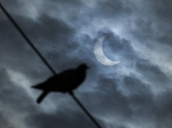 Bosscha Tiadakan Pengamatan Gerhana Matahari Cincin, Kenapa?