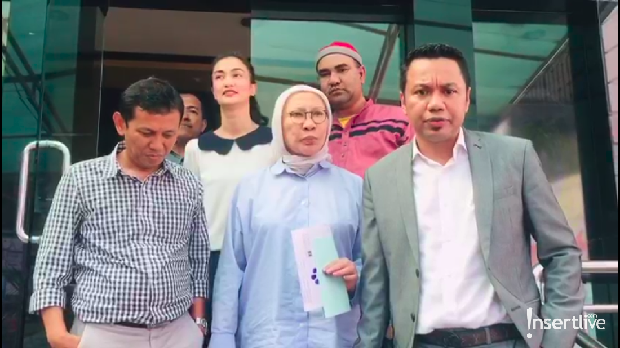 Ratna Sarumpaet Bebas Bersyarat, Atiqah Hasiholan Beberkan Tanggapan