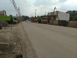 Pemprov Jabar Perbaiki 15,1 Km Jalan di Parung Panjang hingga Cigedung