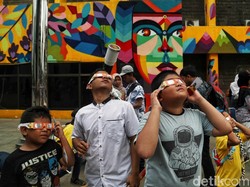 Catat! Ini Tips Aman Selfie saat Gerhana Matahari Cincin
