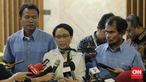 Menlu Sebut 2 WNI Disandera Abu Sayyaf Bebas Tanpa Tebusan