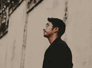 Pesan Patah Hati dari Rayhan Noor dalam Sweet Cherry Sunrise Pesan Patah Hati dari Rayhan Noor dalam Sweet Cherry Sunrise