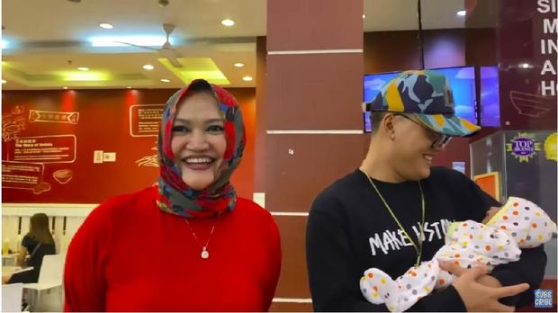 Rizky Febian bersama sang ibu