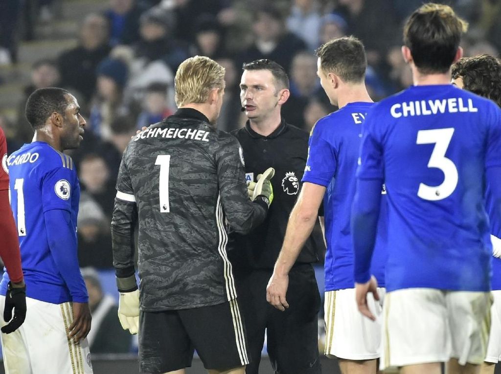 Schmeichel: Wasit Pahlawan Kemenangan Liverpool Schmeichel: Wasit Pahlawan Kemenangan Liverpool