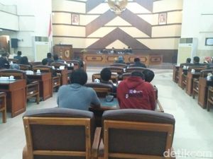 Mangkir Sidang Interpelasi, DPRD Jember Sepakat Hak Angket ke Bupati Faida