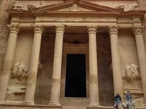 Foto: Petra, Keajaiban Dunia dari Yordania