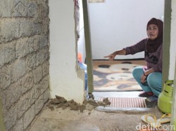 Ujicoba Pengeboman Gunung Bohong untuk KA Cepat, Rumah Warga Rusak