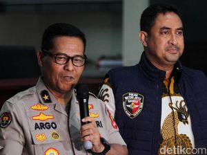 Polri Tegaskan Polisi Penyerang Novel Tak Serahkan Diri, tapi Ditangkap Polri Tegaskan Polisi Penyerang Novel Tak Serahkan Diri, tapi Ditangkap