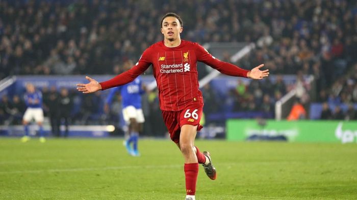 Alexander-Arnold sudah mencetak 20 assist dalam dua musim terakhir. Foto: Alex Pantling/Getty Images