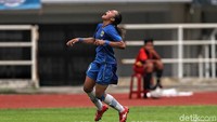 Persib pun akhirnya sukses mempertahankan keunggulannya. Dengan demikian, mereka mencatatkan sebuah sejarah. Pada gelaran liga putri yang pertama sepanjang sejarah di Indonesia, Persib mampu menjadi juara. 