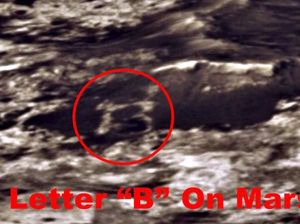 Pemburu Alien Temukan Huruf B di Mars, Apakah Tanda Kehidupan?