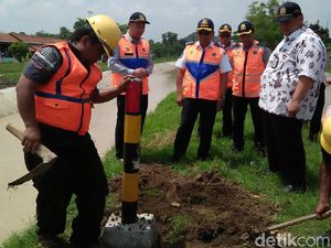 Rawan Kecelakaan, Ruas Jalan Pejagan-Purwokerto Dipasangi Pembatas