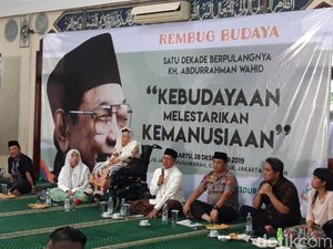 Di Haul Gus Dur, Lukman Hakim: Konservatisme Ekstrem Beragama Berbahaya Di Haul Gus Dur, Lukman Hakim: Konservatisme Ekstrem Beragama Berbahaya