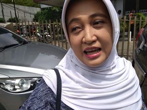 Pemobil BMW Tabrak Apotek Senopati, Bu Lurah: Mabuk Say... Pemobil BMW Tabrak Apotek Senopati, Bu Lurah: Mabuk Say...