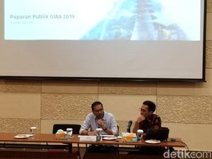 Bos Garuda Curhat Tiket Pesawat Lebih Murah dari Tarif Ojol