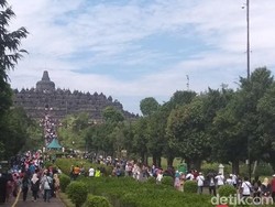 Hari Ini Puncak Kunjungan Wisatawan di Candi Borobudur