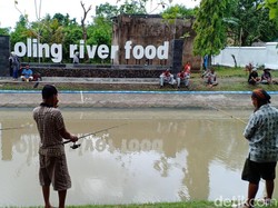 Destinasi Kuliner Baru di Banyuwangi, Oling River Food 