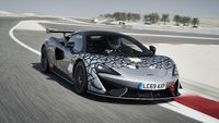 Penampakan McLaren 620R, Mobil Balap yang Legal di Jalan Raya