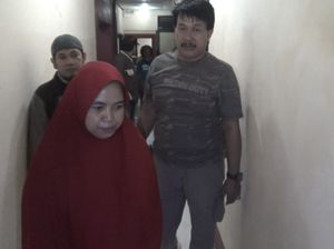 Ibu Pemukul Wajah Siswi SD Berakhir di Polisi Ibu Pemukul Wajah Siswi SD Berakhir di Polisi