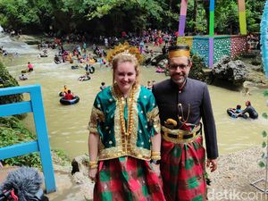 Bantimurung Curi Perhatian Turis Kapal Pesiar dari Australia