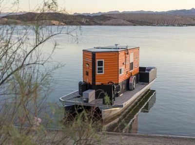 Keren! Rumah Ini Bisa Hidup di 2 Alam