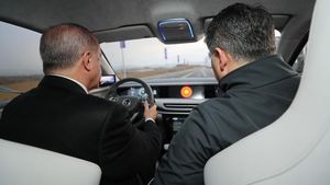 Lihat Bangganya Erdogan pada Mobil Nasional Turki