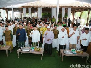 Bupati Anas Bagikan Mobil Layanan Masyarakat ke PCNU