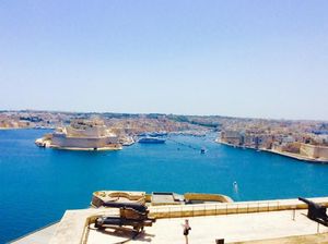 Malta, Negara Kecil yang Pasang Promosi di Manchester United