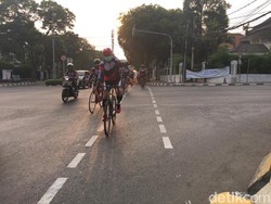 Miris Betul Nasib Pesepeda di Indonesia: Jalur Diserobot dan Jadi Korban Tabrak