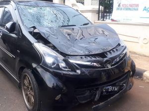 PNS Polres Jaksel Penabrak 7 Pesepeda Dinonaktifkan Sementara PNS Polres Jaksel Penabrak 7 Pesepeda Dinonaktifkan Sementara