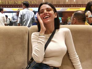 Perjuangan Susan Sameh Nonton Coldplay Meski Sempat Ditipu Calo Perjuangan Susan Sameh Nonton Coldplay Meski Sempat Ditipu Calo
