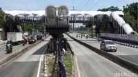 Dulu Ditabrak Truk, JPO Jembatan Gantung Kini Instagramable
