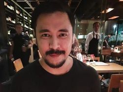 Ello Akan Coba Lanjutkan Visi Misi Glenn Fredly