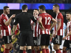 Sheffield bahkan sempat mencetak gol di menit ke-29, namun dibatalkan Video Assistant Referee (VAR) karena offside.