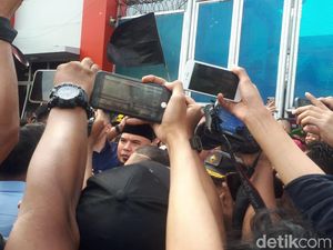 Bebas! Ahmad Dhani Keluar dari Rutan Cipinang