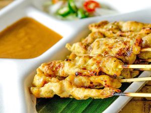 Mau Bikin Sate Ayam? Ini yang Harus Kamu Siapkan Mau Bikin Sate Ayam? Ini yang Harus Kamu Siapkan