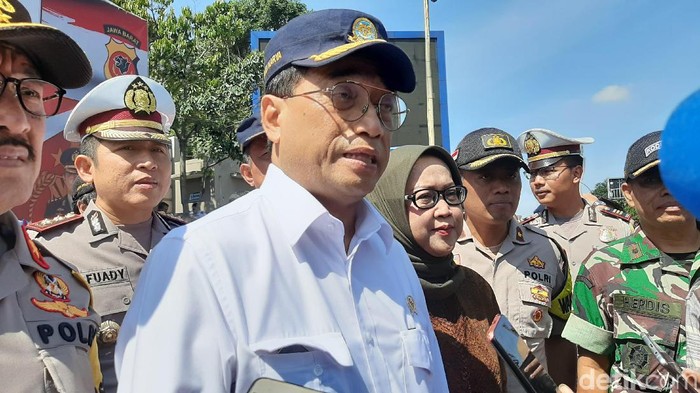 Menhub Budi Karya Sumadi Menhub Budi Karya Sumadi
