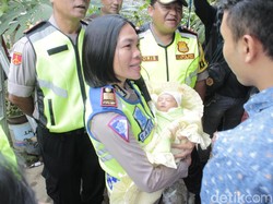 5 Polisi yang Kawal Ibu Melahirkan Saat Lembang Macet Diganjar Penghargaan
