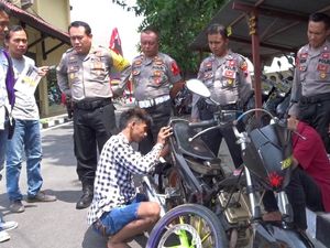 Kapok! Pebalap Liar Jadi Montir Dadakan di Polres Rembang