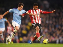 Gol Sheffield Dibatalkan VAR, Man City Kerepotan di Babak I