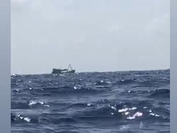 Ribuan Kapal Wira-wiri di Laut Natuna, Edhy Prabowo: Harus Cool